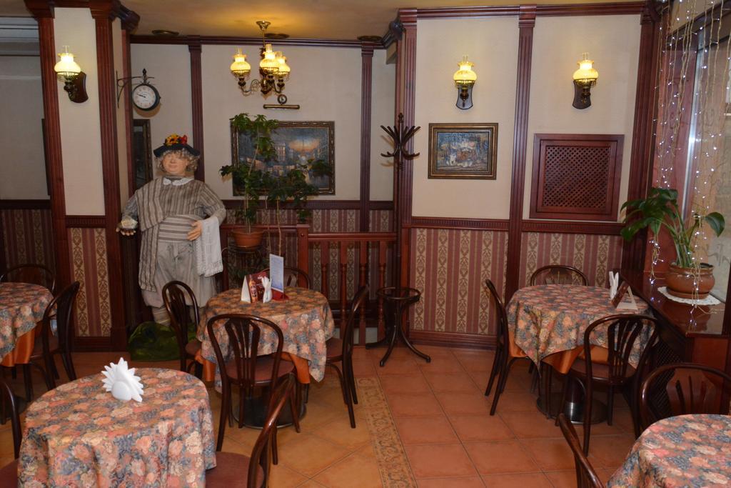 Atrium Hotel ايفانو - فرانكيفسك المظهر الخارجي الصورة